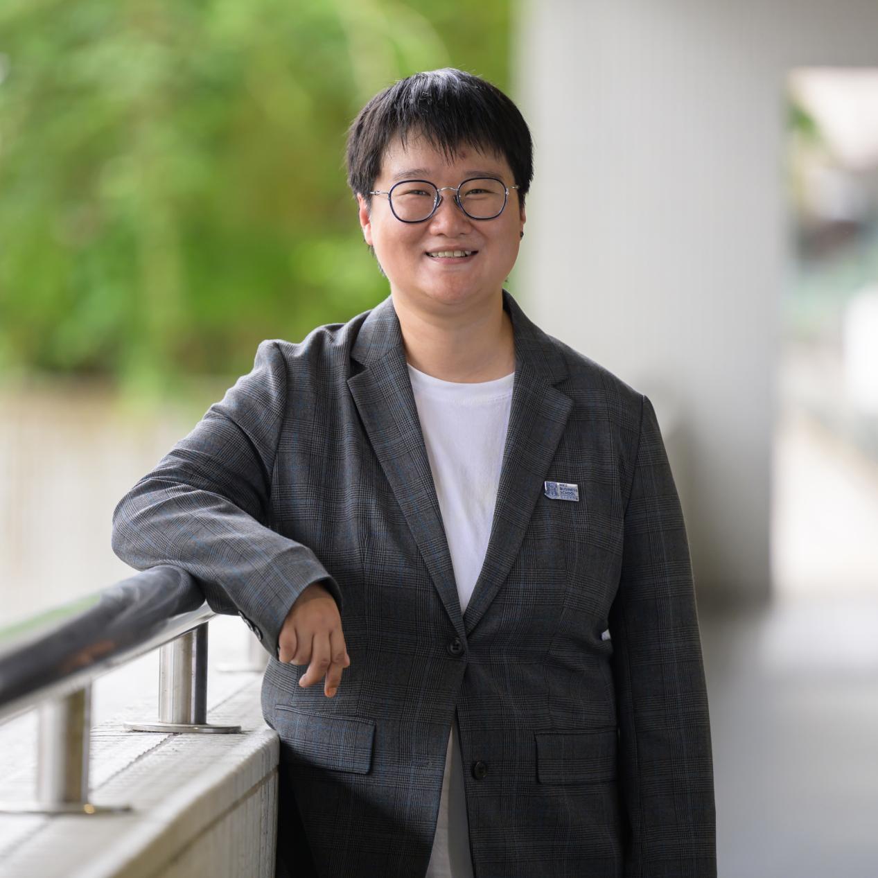 Prof. Liao Wang