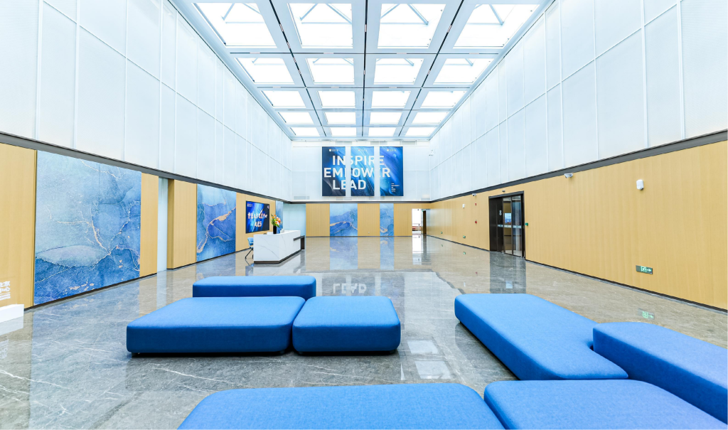 Reception & Welcome Lobby1